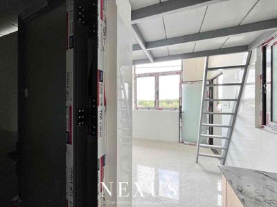 Open the window room right now, etown cộng hoà.