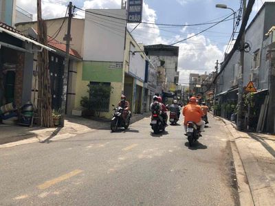renting a số 1-style house - near the market - 9.5 million