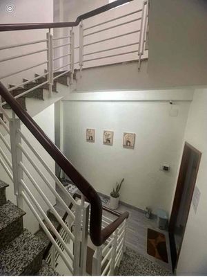 Nice new room.