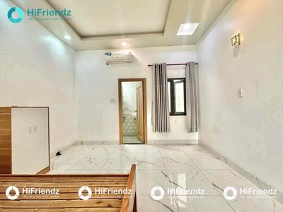 Rent a service apartment near the commercial-aeon Mall University.