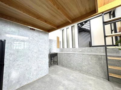 Two bedrooms on the positive front, the full interior, the university, the industry.