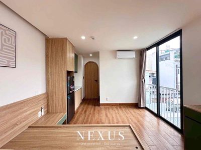apartment one big banding bedroom - security area - near the main street of District 4 - border district 1.
