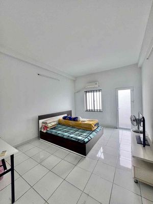 Rent the original house in front of Số 53. Missiles. Ping
