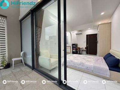 Clear the apartment full of furniture, private balcony, immediately globalcity