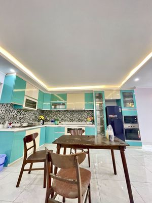 high-class dorm--free--right at the medical hospital-- 175