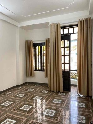 Let's rent a house right here. Aeon Tân Phú - area 4 x 15 m 1 .30. 4th floor bedroom 4 bathrooms
