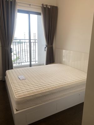 Rent Newton two bedrooms, three bedrooms, Full interior, Check in now