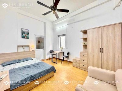 Down to 6 million and 5 - 202 apartments - 196/19 plus plus 1 kitchen room, sky windows