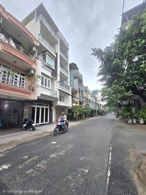 Rent one Bàu Cát 2, Tân Bình. Area 4 x14-Dumble 3rd floor, new home