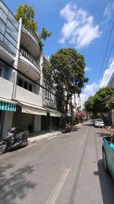 Rent one Bàu Cát 2, Tân Bình. Area 8 x14-A-Dumber One, 3 stories, st