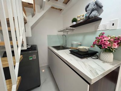 It's like two bedrooms, two bathrooms. Small security alley quiet. Near kcx ufm