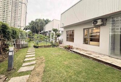 The Garden of 9 x 20 meters 3 bedrooms have a 7th floor Hoàng Quốc Việt district 7
