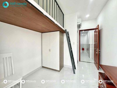Rent a new balcony suite close to the University of Business to the benefit of literature.