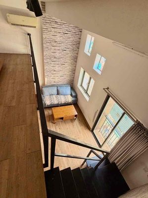 The super-sharp has 1 M8 balcony available.