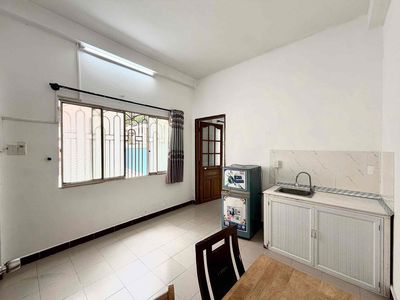1 bedroom - 45 m2 Cho Ren just 5 million8/ month - just Cô Giang district 1