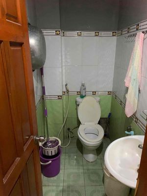 Find a male in Gò Vấp.