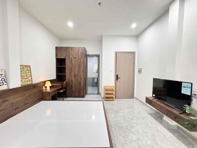 Just 100 percent of the 70-foot-two-size sleeping room on Phan Xích Long, Phú Nhuận.