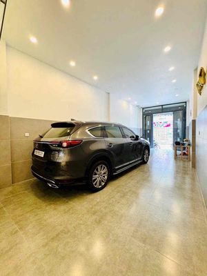 Ground floor: Three bedrooms, three toilets - full furniture - (420 m) house hatch 9 M