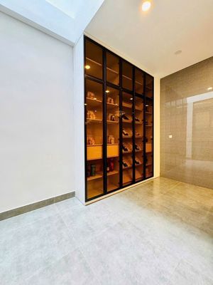 Renting the entire alley out of Lê Văn Thọ 770 Gò Vấp.