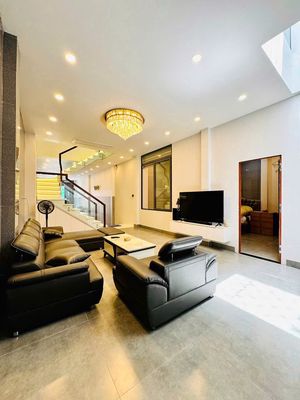 Renting the entire alley out of Lê Văn Thọ 770 Gò Vấp.