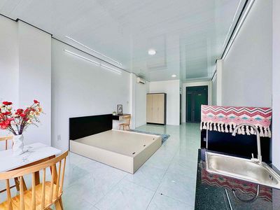 rent open windows to 35 M2 near the dedication university