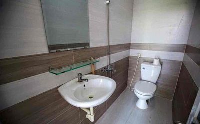 Rent the room super wide