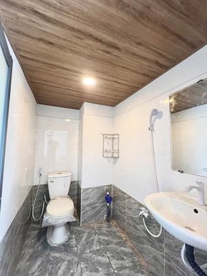 Rent room near university. Bank, spkt.