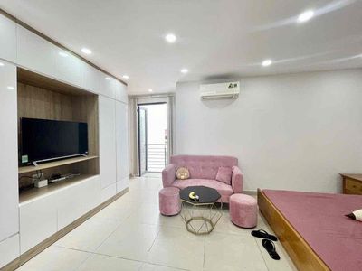 The penthouse 1 balcony bedroom - the private roof kitchen is over 80 meters wide.