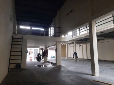 rent 12*30 M warehouse 20 M area use 0-2 Vườn Lài