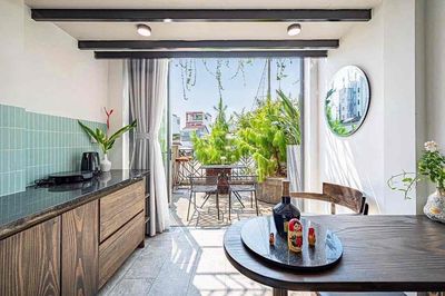 mini-Calm - free balcony near the toilet