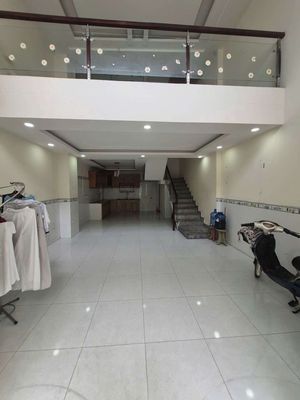 Renting four-story five-story bedroom 6 of the Y-ray bathroom hext Lê Trọng Tấn.