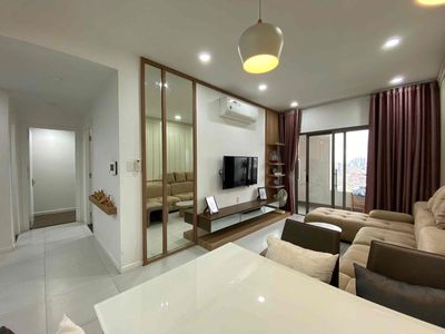 Rent the Garden Gate 3 bedrooms 2 full interior toilets near the airport at 19.5