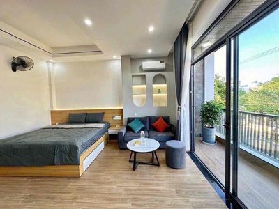 The studio is finely smooth full balconies