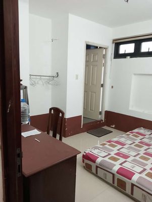 Rent a student's room near the Wild Road of 7th.