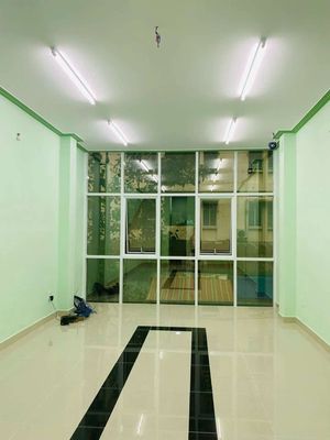 Rent a house on the East Market, 5-Stair District - 4 x 9-5-P.