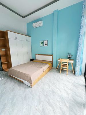 To rent. In front of business. Majority. Alley 688 Quang Trung