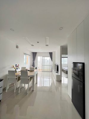 Zqz House, Phan Huy Ích, rented two bedrooms, full of furniture for nine million a month.