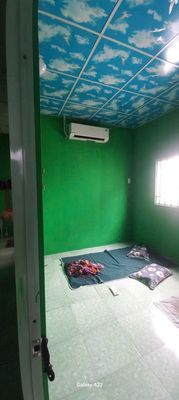 Two rooms for rent: 15 and 20 meters squared with air conditioning.