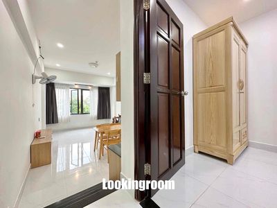 A fully comfortable bedroom accompanied by Hoàng Hoa Thám - T3 station