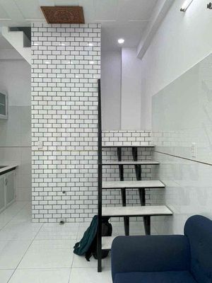 Rent a Dht06 alley house for 4.5 million. Nice place. 3.5 x6. One floor.