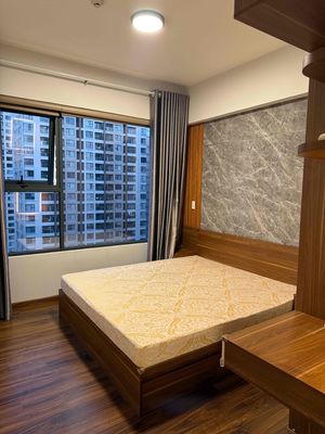 Two bedrooms. Two full-house toilets. Just 13 million suitcases.
