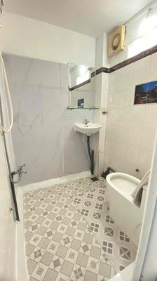Rent the second floor Bancol apartment, private washing machine.