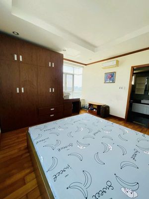 Phú Hoàng Anh :3 bedroom 2 toilets (129 m2 - N): 15 million a month
