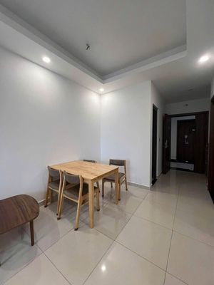Saigonres Plaza-two bedrooms full of 747 meters at 14 million a month home is empty