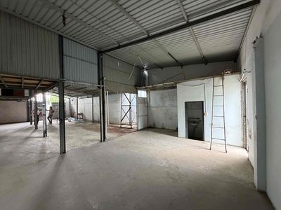 rent warehouses
