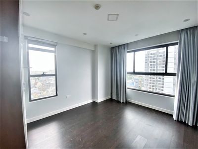 3 bedrooms - 20 million a month - Botanica Premier - a cool high floor