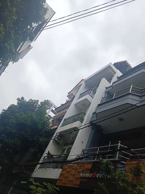 8 meters Cộng Hòa-713 near the Queen of Four x17 4 4th floor bedroom