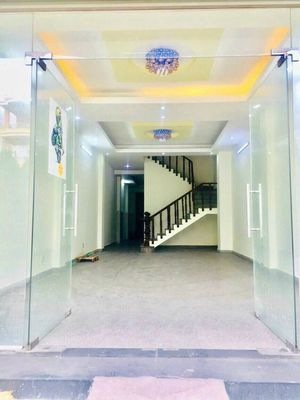 Rent the original house as a service apartment