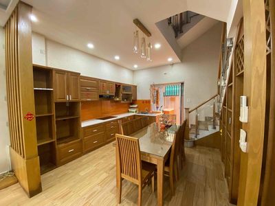 The owner sent the Mega Village house full of interiors for 15 million dollars.