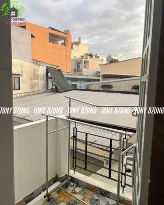 south-end dorm-- 1- security--right around the corner mart Gò Vấp.